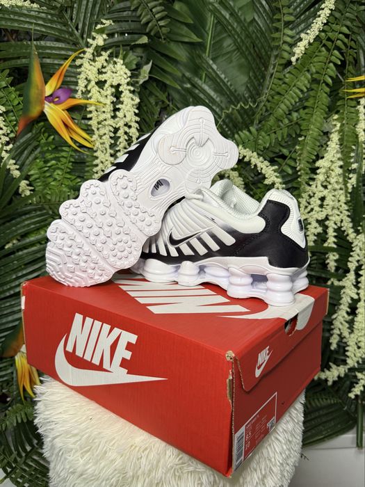 Nike Shox TL Black-White