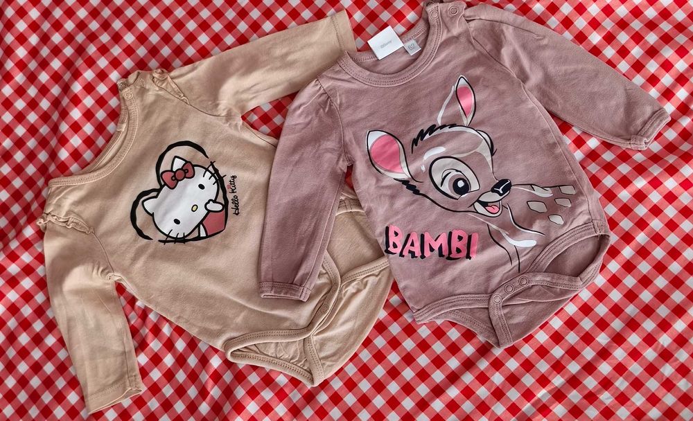 Бебешки дрехи различни размери