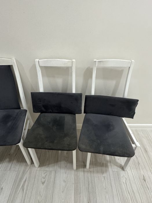 Стулья кухонные 4 штуки