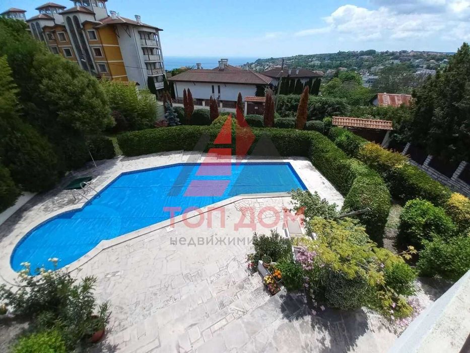 Продава се Къща в Бяла - 235 кв.м за 1060 €/кв.м - Снимка #17