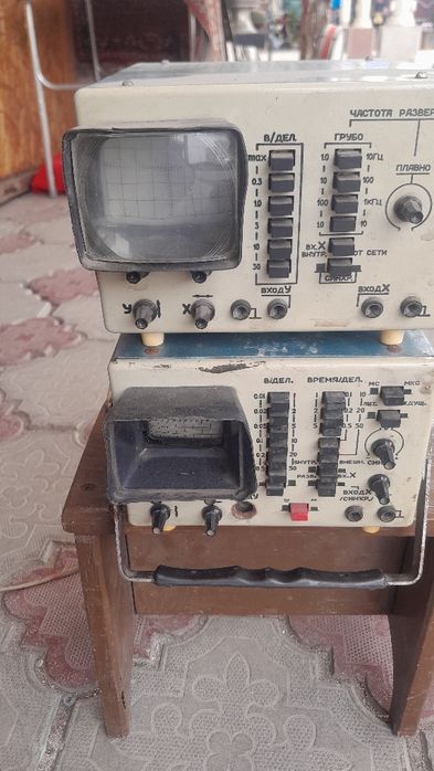 Осцилограф 2 штуки