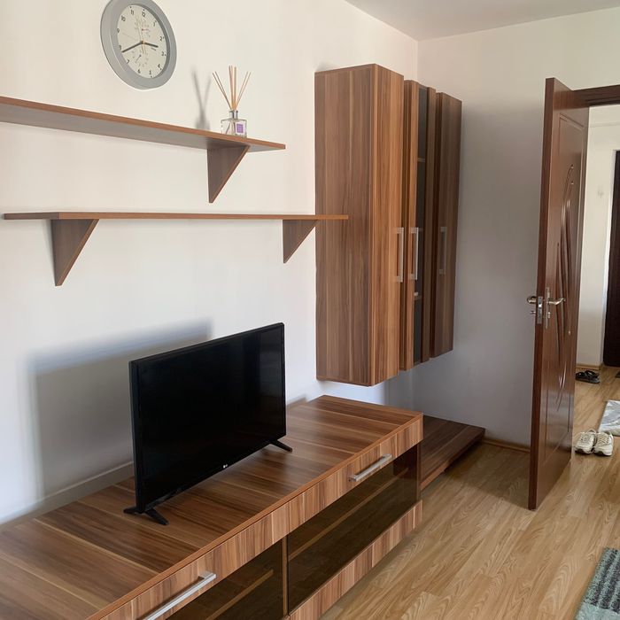 Apartament de închiriat