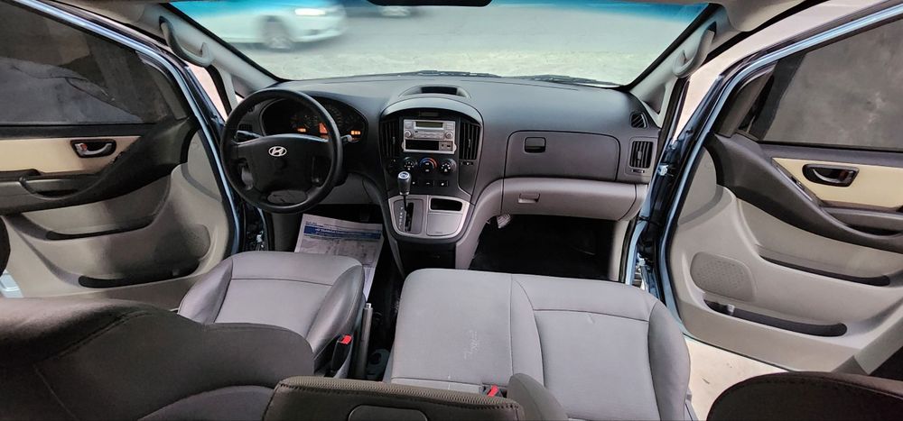 Hyundai Starex ___