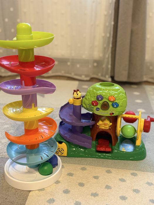 Copacul cu bile plus cadou turn