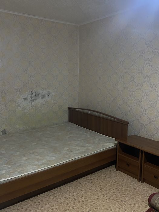 Продается спальный гарнитур