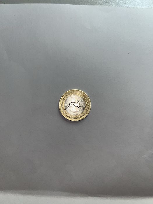 Монеты коллекционные 100,200 тенге