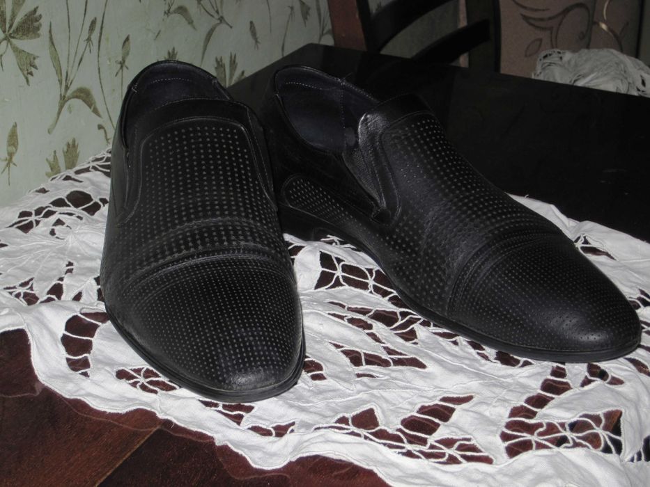 Мужские летние туфли - черные. Чистая кожа (Европа). Р-42