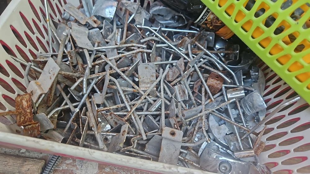 Срочно продам электроды и крючок