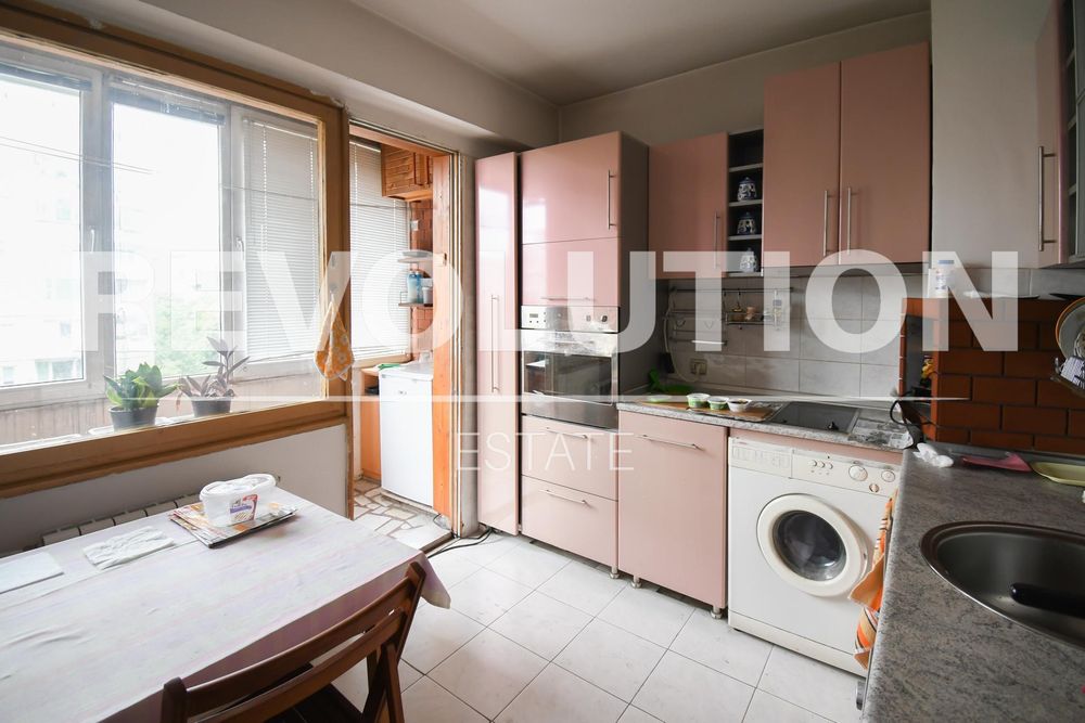 Дава се под наем Двустаен апартамент в София, Света Троица - 65 кв.м за 448.8 € - Снимка #3