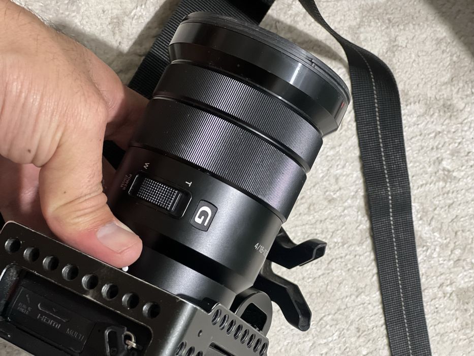 Sony 18-105 F4 G master обектив