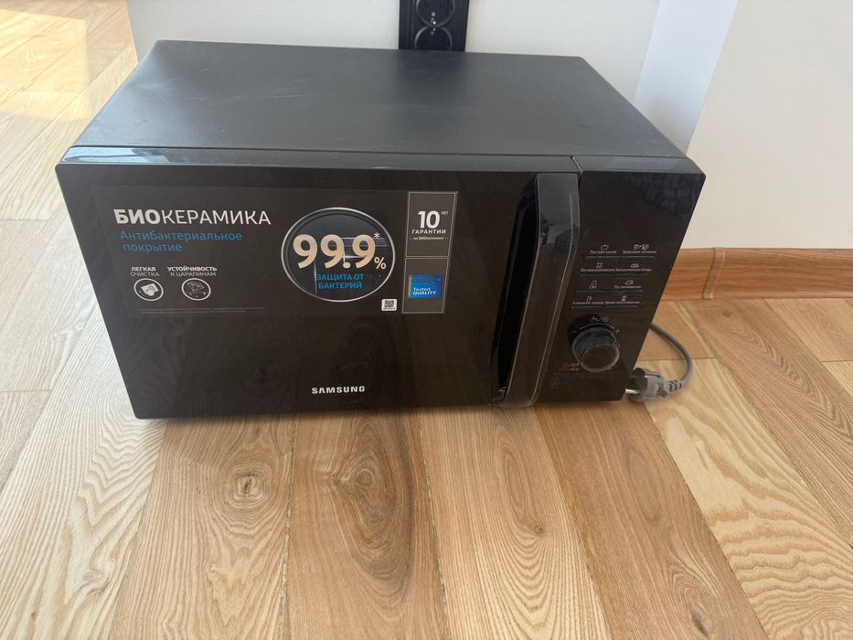 Микроволновка Samsung MS23H3115FK/BW