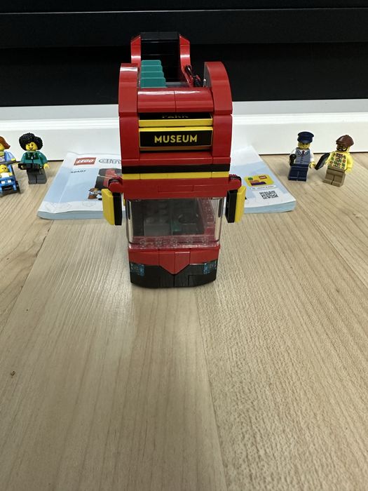 Lego City Autobuz turistic rosu cu etaj 60407