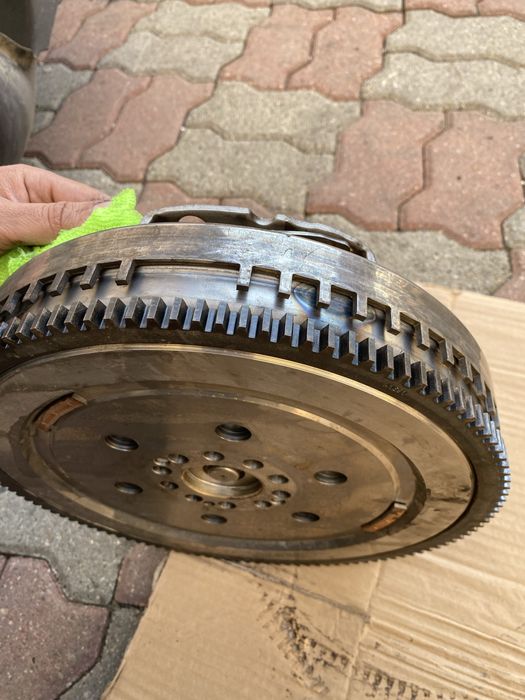 Kit ambreiaj volanta Luk Audi a6 c6 3.0 tdi euro 5 quattro