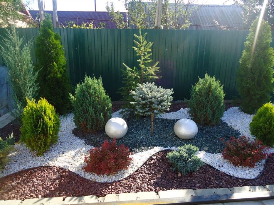 Белый щебень мраморный в мешках