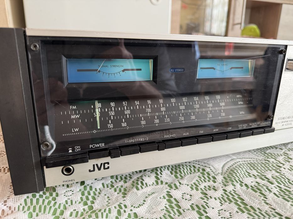 JVC JR-S200l ресивър