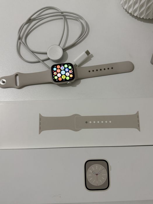 Apple watch 8 series, 41 мм