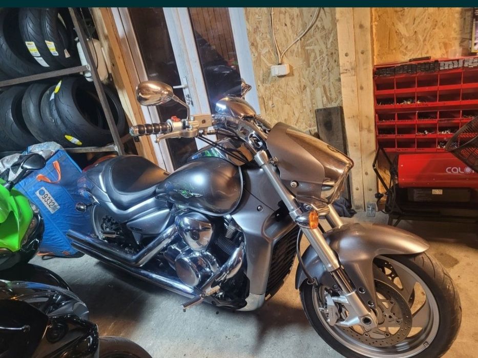 Dezmembrez , Suzuki intruder vzr 1800