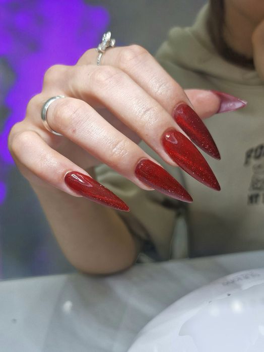 Модели на маникюр и педикюр