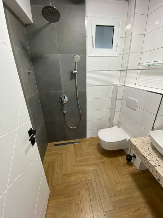 Продава се Тристаен апартамент в Пловдив, Център - 100 кв.м за 2395 €/кв.м - Снимка #8