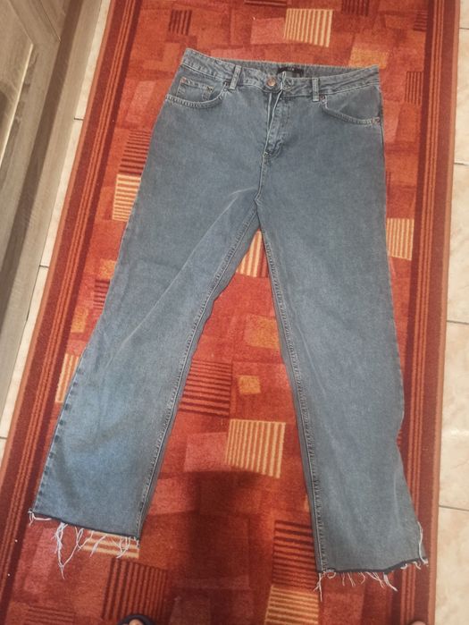 Vând blugi/pantaloni dama