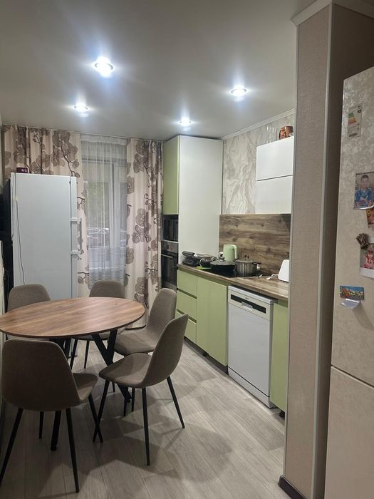 Продам  3х комнатную квартиру