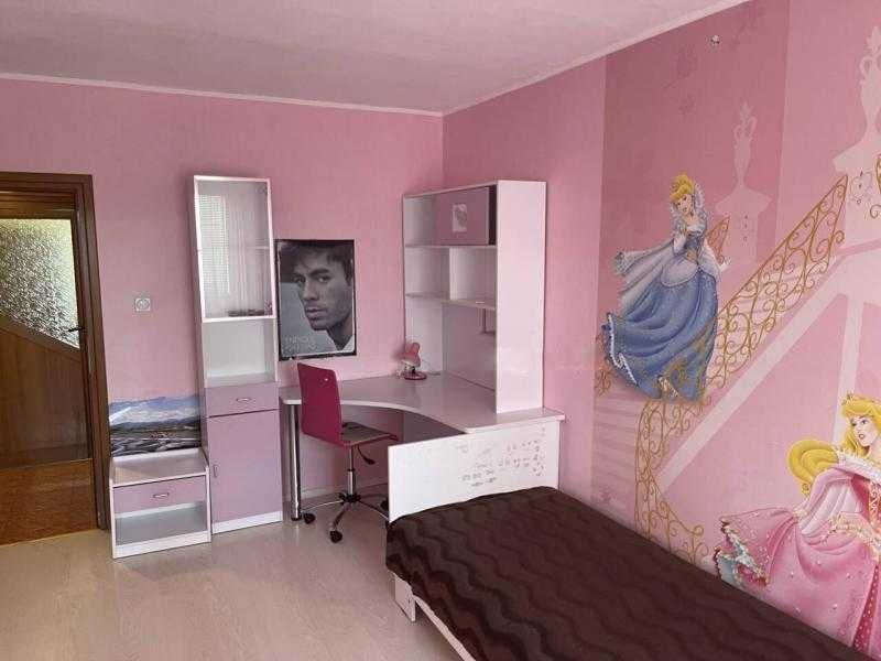 Дава се под наем Тристаен апартамент в Бургас, Изгрев - 80 кв.м за 433.5 € - Снимка #3
