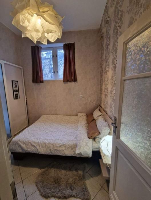 Дава се под наем Тристаен апартамент в София, Център - 55 кв.м за 650 € - Снимка #4