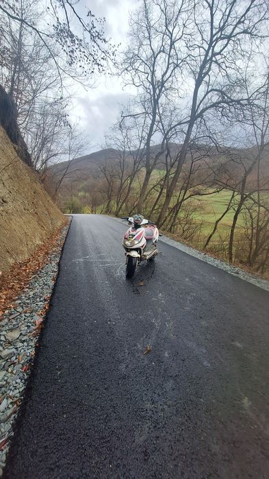 Vînd  sau scimb Scuter fără defecțiuni