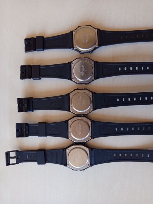 Casio серия F и W - 5 часовника