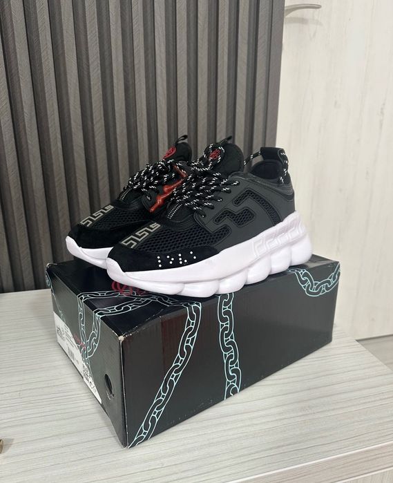 Versace Chain Reaction Albi / Negru toate mărimile