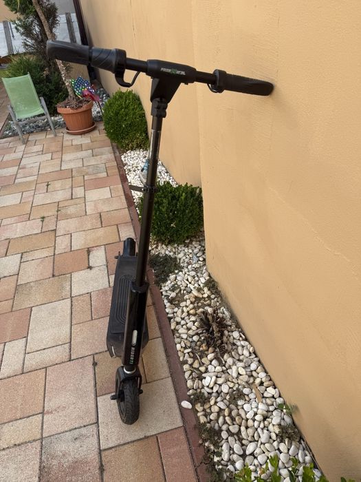 Trotinetă electrică FreeWheel Rider T1