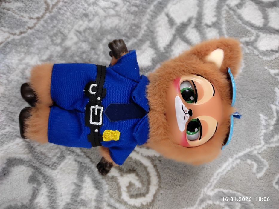 продам игрушку зверополис Ник(лис)