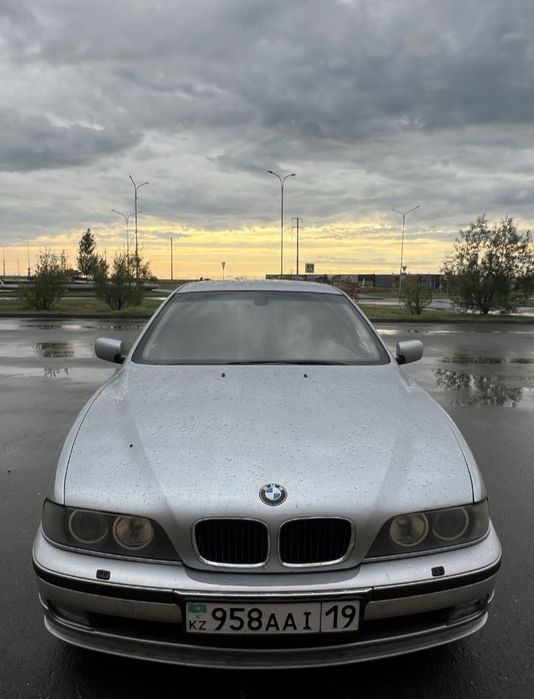 Живая БМВ е39 срочно