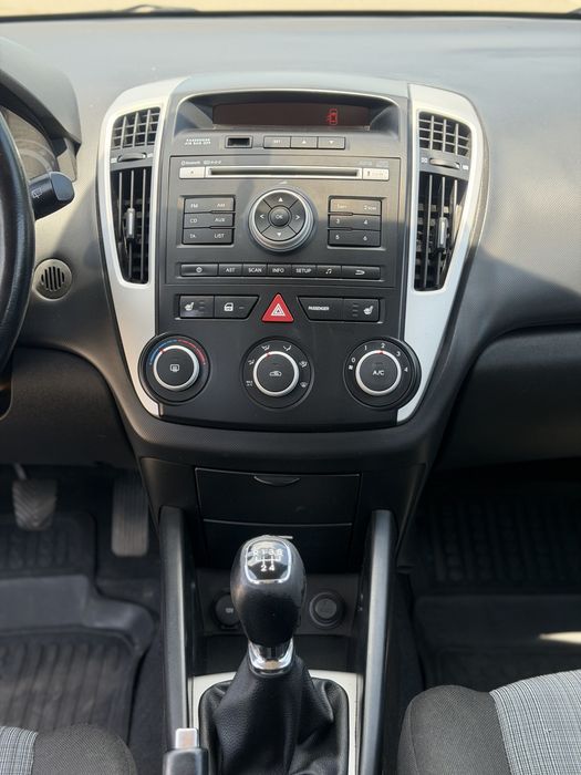 Vand Kia Ceed 1.4