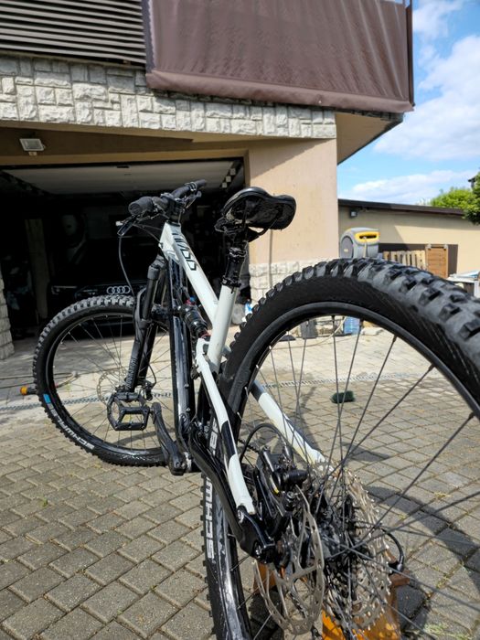 Vând bicicleta Polygon Siskiu t7 full suspension
