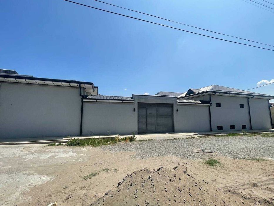 уй сотилади. Дормонда 6 сотих замонавий, новостройка килиб курилган.