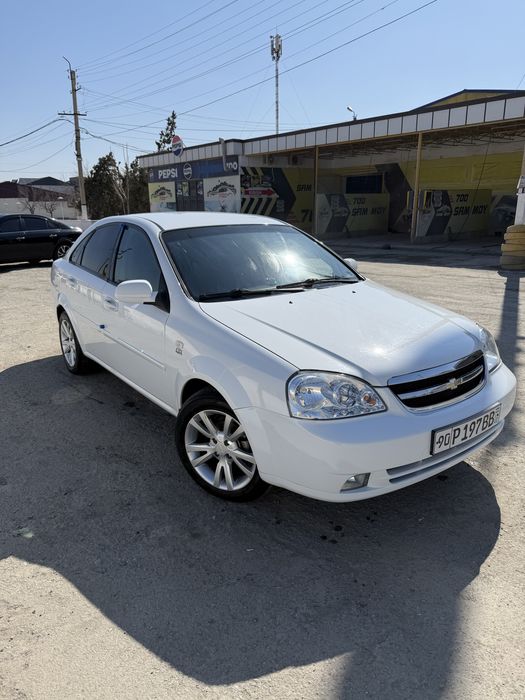 Lasetti 2013 yil sotiladi