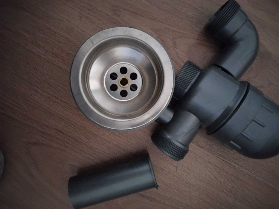 Нов сифон за кухненска мивка алпака