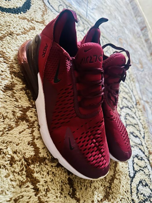 Vand   Nike Air max 270