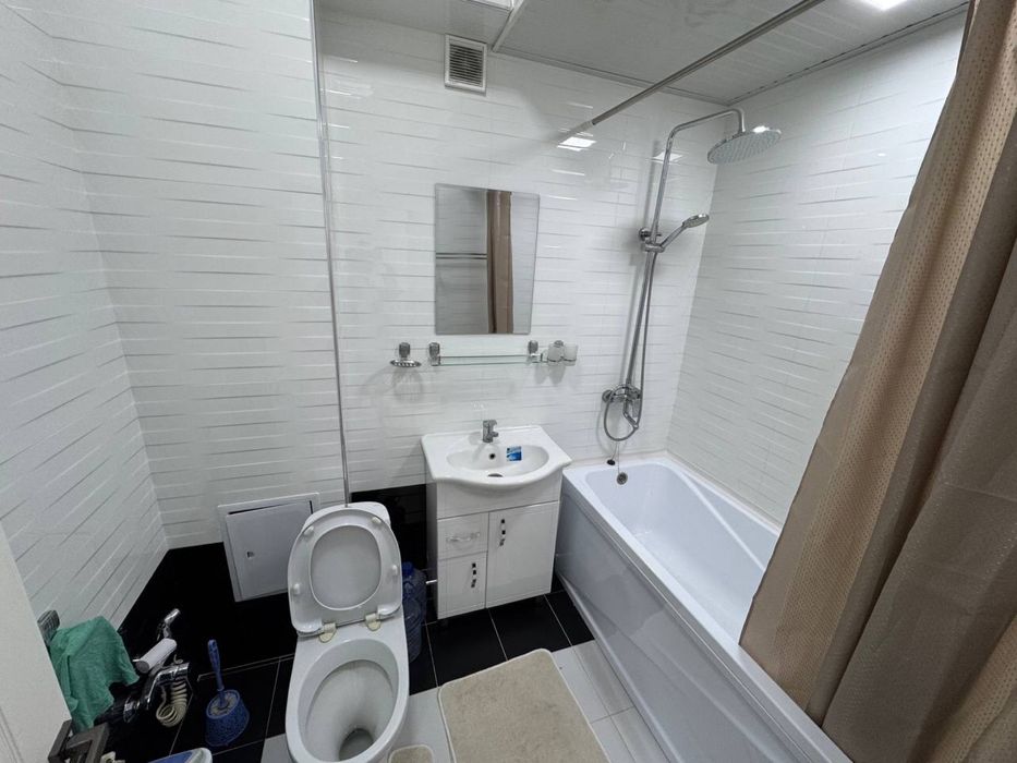 Vokzal Saodatda uy sotiladi 2x xonali!!!