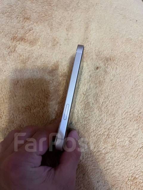 Продам iPhone 13 mini 128 ГБ в отличном состоянии