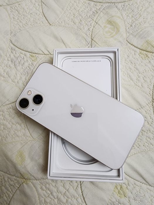 Продам айфон 13 идеаллл