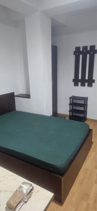 Inchiriez garsoniera