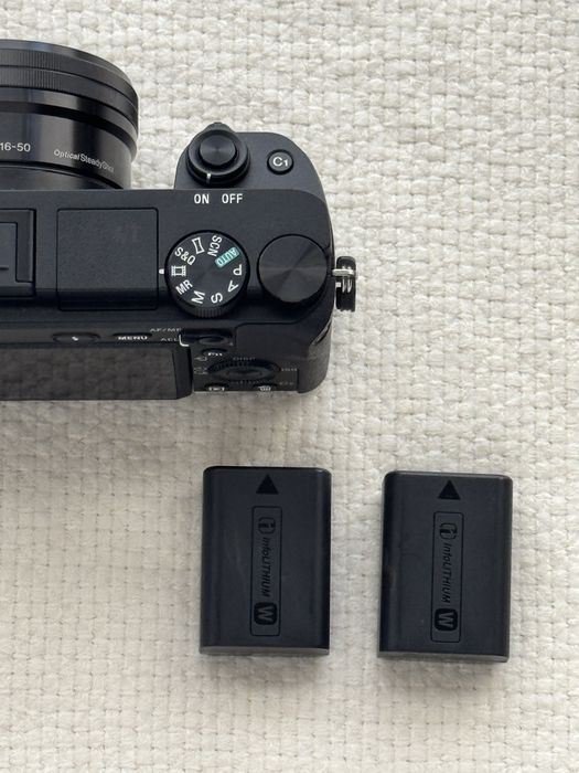 Фотоапарат Sony A6400