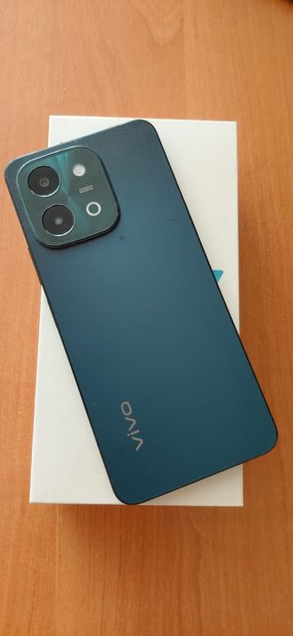 Продам телефон Vivo