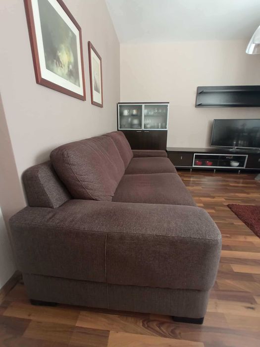 Продавам разтегателен диван Мартинели