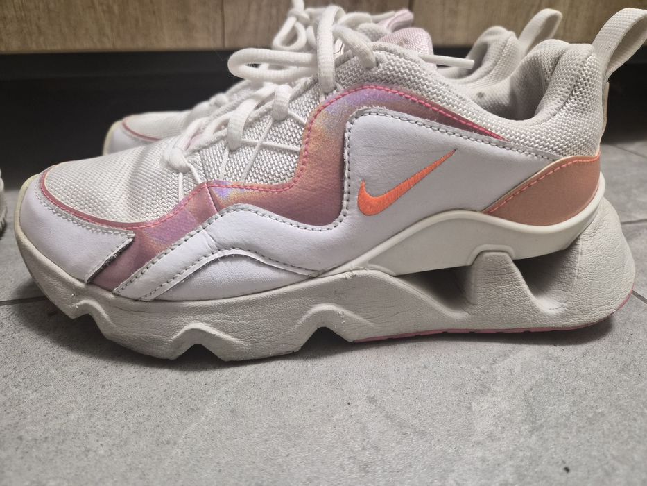 Nike маратонки дамски