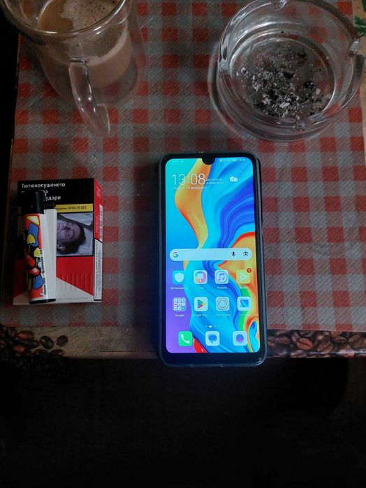Телефон huawei p30