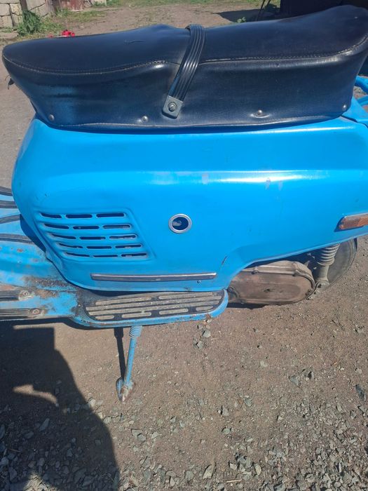 Продам моторолер электроника