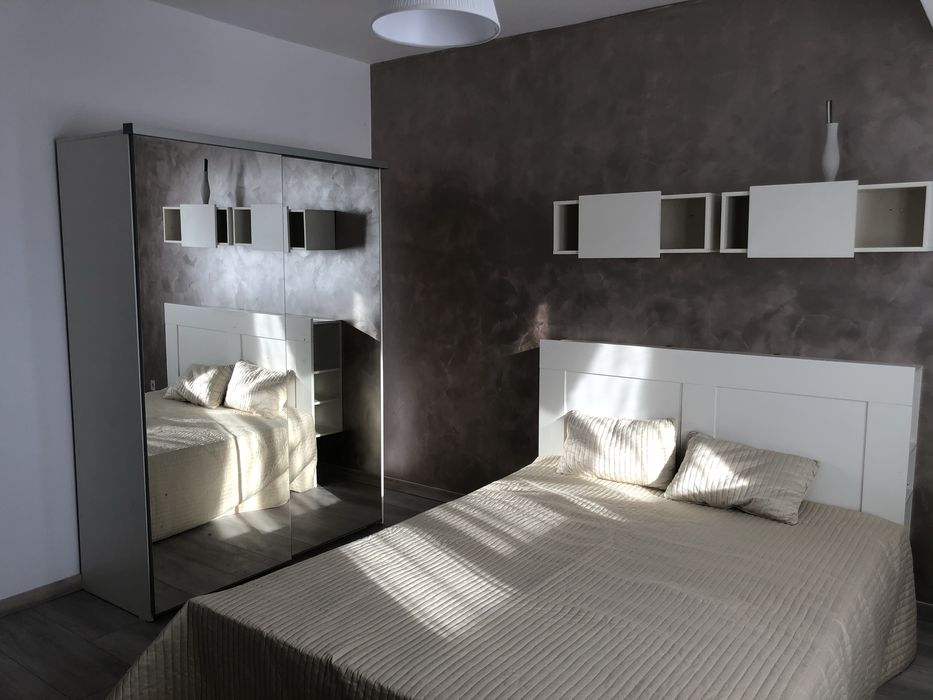 Militari , Pacii , garsoniera decomandata , bloc nou